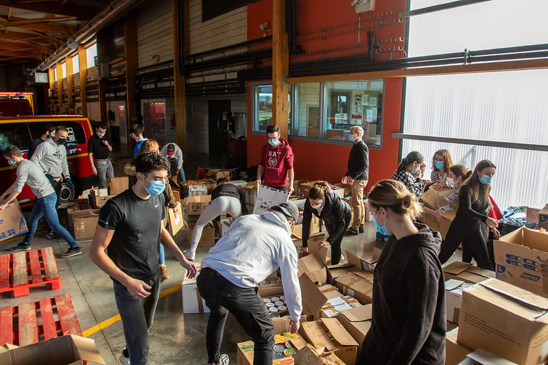 Une quinzaine de palettes alimentaires pour les étudiants en difficultés